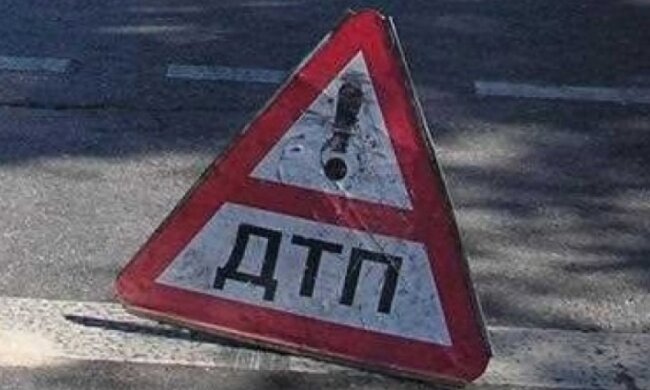 На Прикарпатті неповнолітній на смерть збив людину