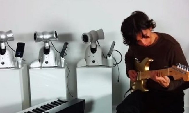 Штучний інтелект навчили грати в дуеті з музикантами