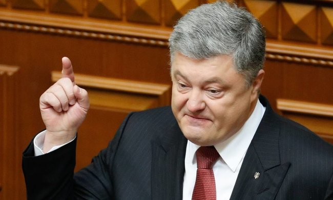 У Порошенка відповідатимуть за білборди з Путіним: тепер думатимуть