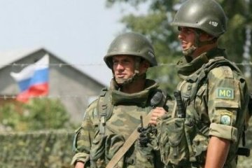 Російський командир намагався викрасти елітну машину з Донбасу