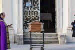 "Коронавірус вбиває двічі", — працівник бюро ритуальних послуг розкрив страшну правду