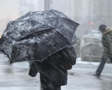 Страшна злива відправила український мегаполіс під воду: фото і відео