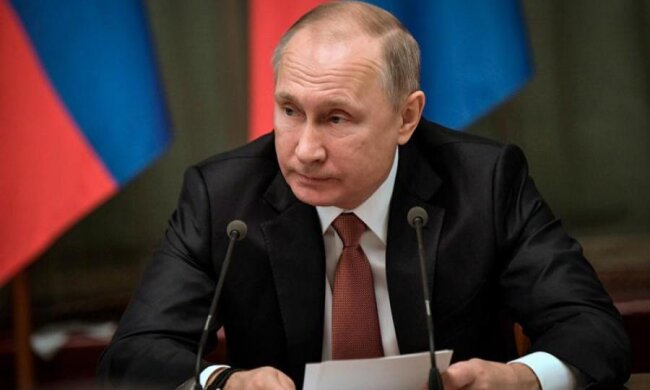 Коли хтось скине Путіна в бомболюк: експерт жорстко пройшовся по здібностях "ефективного лідера"