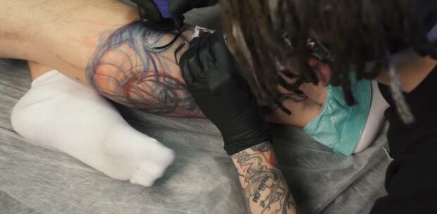 Татуювання, фото: скріншот з відео