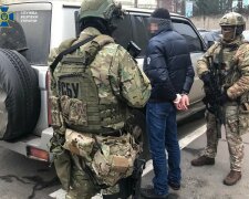 Катували і погрожували — терористи "ЛНР" спробували завербувати українського копа