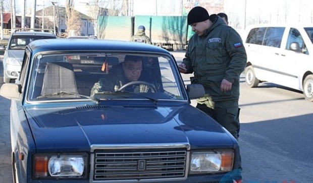 Сепаратисти розігнали таксистів за відмову платити данину 