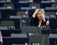 Сльози та істерика: реакція російських ЗМІ на "несправедливу" поразку Ле Пен