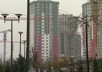 Новостройка, кадр из видео