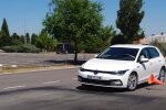 2020 VW Golf Mk8, скріншот відео