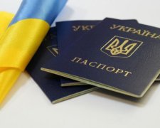 За полгода около тысячи россиян стали гражданами Украины