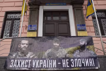 розгляд справи за позовом Сергія Сивохо проти трьох ветеранів