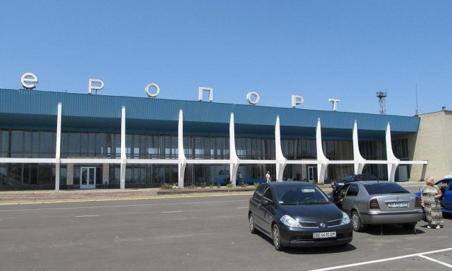 Директор аеропорту жорстко висловився про скасування рейсів Миколаїв-Київ: Я зараз підключаю юристів і будемо розбиратися з цим