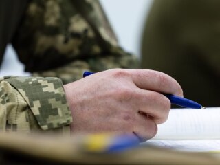 Бронювання військовозобов'язаних: нові правила зарплати