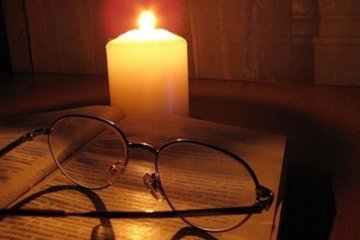Що робити, якщо за борги відключили світло