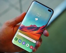 Samsung Galaxy S10+