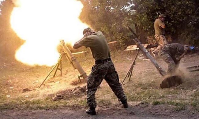 Бойовики поливали українських захисників мінометним вогнем