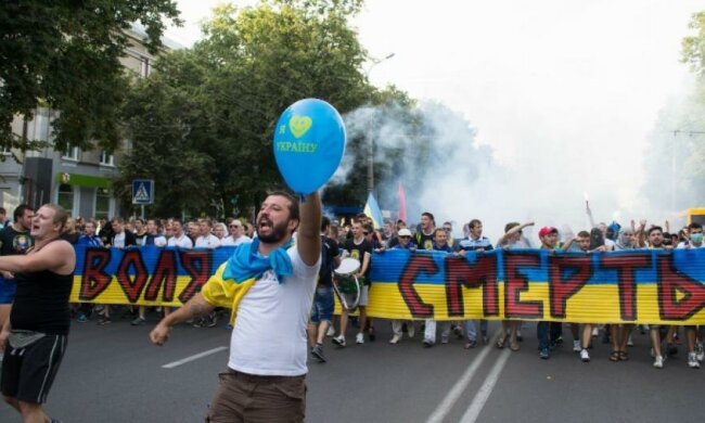 Украинцы и белорусы организуют совместный марш во Львове