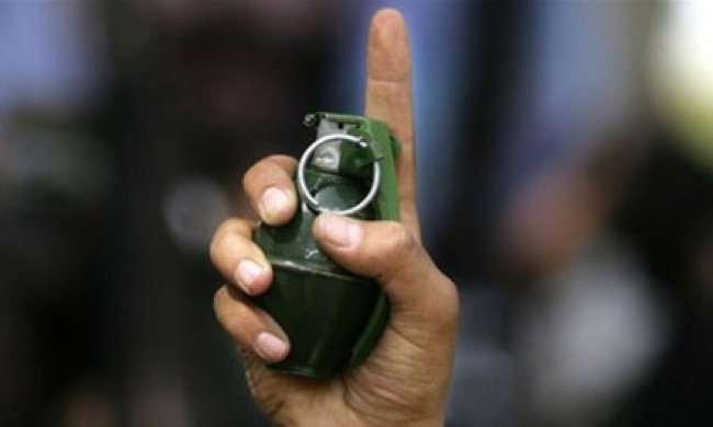 В Энергодаре военный выпрыгнул из окна с гранатой