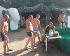 В сети показали, как развлекаются АТОшники