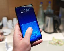 Секретный смартфон Vivo показали в сети