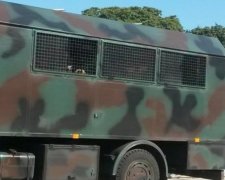 Біля Ради чергують бійці Нацгвардії