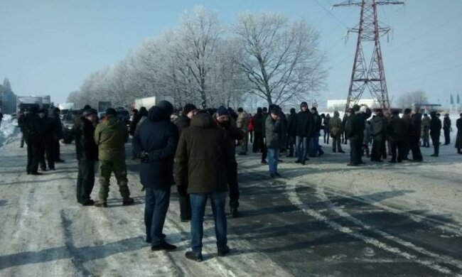 Бойцы АТО требовали льгот на проезд (видео)