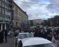 Протест на Грушевського: вчителі повстали проти Кабміну