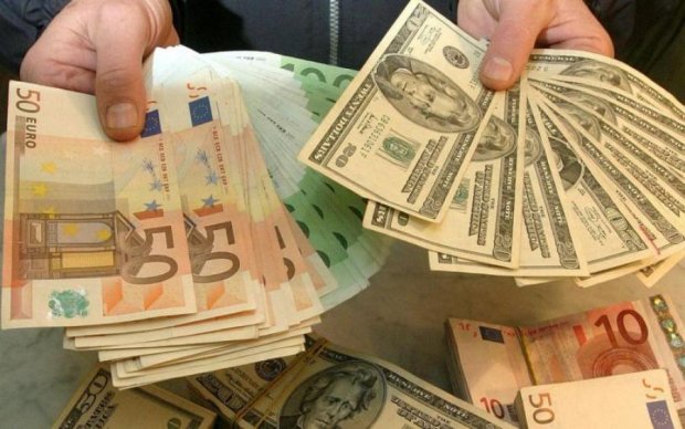 Долар по 40: на українців зовсім скоро чекає валютний шок