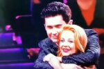 Кароль схопила Балана за пальчик та поринула в небуття просто на очах в захоплених українців