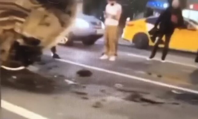 Єфремов міг бути пасажиром у смертельному ДТП, запис з нового ракурсу показує все в іншому світлі