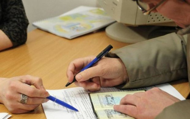 Субсидии по-новому: украинцам показали, как заполнять декларацию о доходах