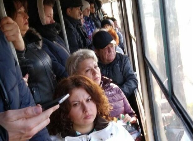 Українці порушують правила карантину, фото з мережі