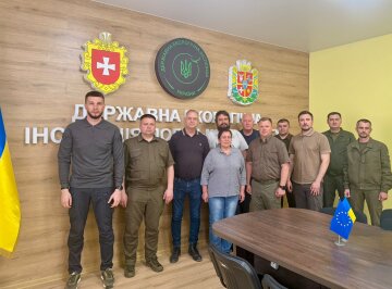 Европейцы учат Украину, как спасать леса: в Полесской экоинспекции делились опытом контроля вырубок