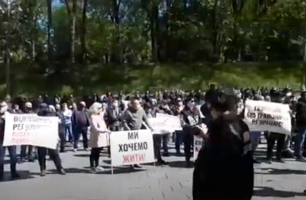 Протест украинских автоперевозчиков, скриншот: YouTube