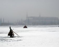 Рятувальники зняли дітей з дрейфуючої крижини