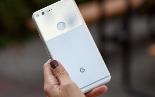 Google кине власників своїх смартфонів