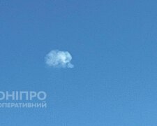 Силы ПВО работают по вражеским дронам над Днепром