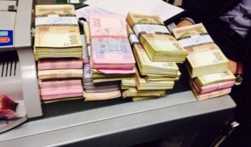 Тіньові гроші від тарифів прикриють "чорною бухгалтерією" Януковича