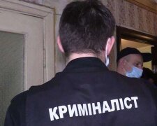 Зв'язали і зарізали: у Києві двох дівчаток знайшли вбитими в шафі орендованої квартири, - моторошні фото