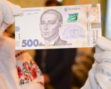 Будьте обережні: Україну заполонили великі фальшивки