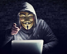 Зіллють 35 тисяч файлів з секретними договорами: Anonymous зламали Центральний банк РФ