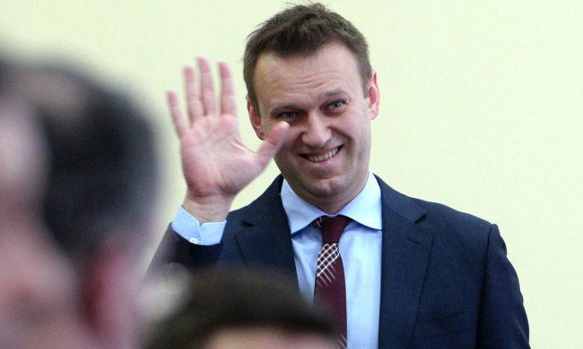 Источник: ФСБ ведет Навального в президенты России