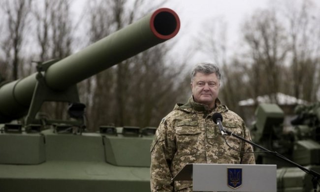 Украина послала войска к границам с Россией: приказ Порошенко