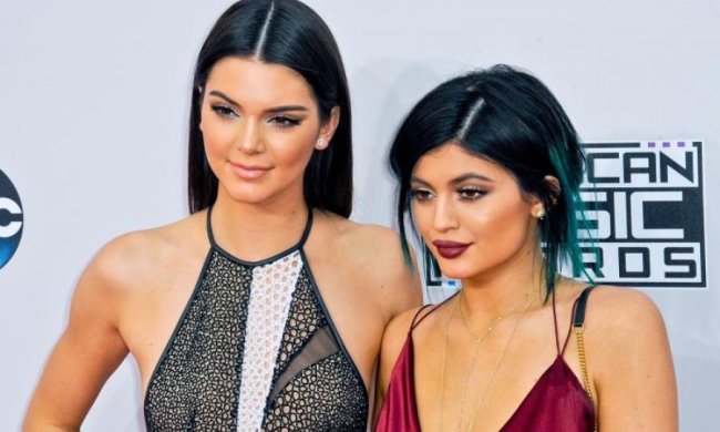 Сестер Дженнер звинуватили в крадіжці
