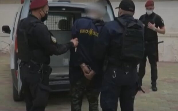 В Киеве полицейский притворился клиентом борделя "ради дела" - суд удивил вердиктом