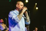 Сергій Міхалок з оркестром "Ляпис 98" запалить у Києві: не проґавте грандіозне шоу, яке "всем девчонкам нравится!"