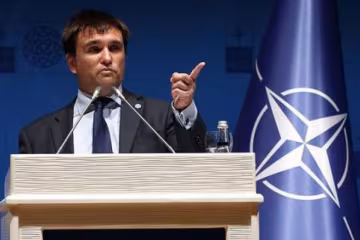 Климкин - Лаврову: вопрос Крыма не закрыт