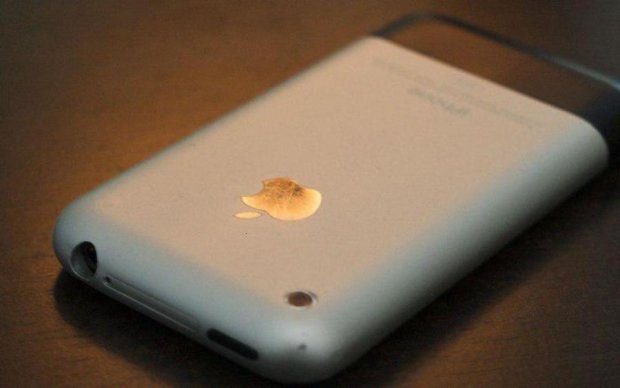 Apple показала, яким міг бути перший iPhone: фото