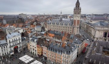 Поліція Франції затримала українця з арсеналом холодної зброї