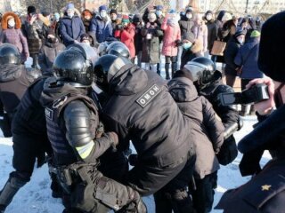 Протесты в Москве, скриншот видео